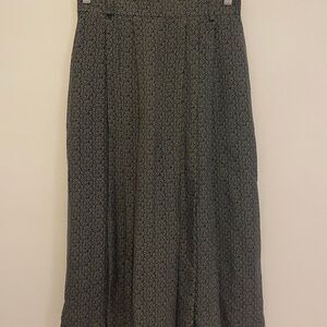 Berwin & Wolff Green and cream pleated floral midi skirt #cottagecore #fairycore